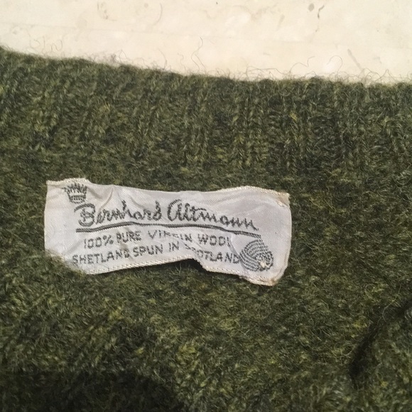 VINTAGE Wool Cardigan - Picture 3 of 4